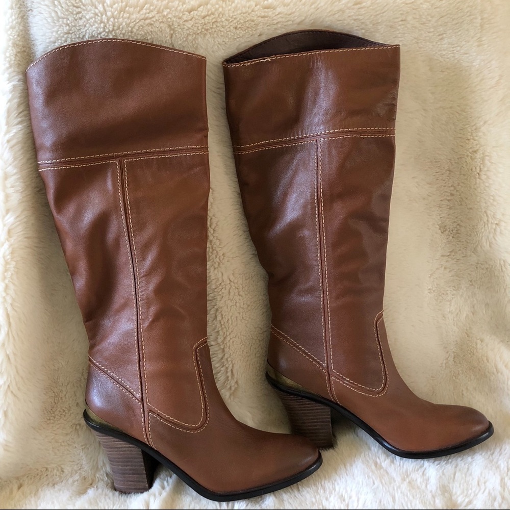 Lucky leather boots